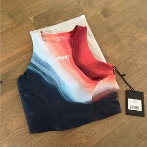 NWT Bandit Medium Stamina Crop Apricot Wave Print